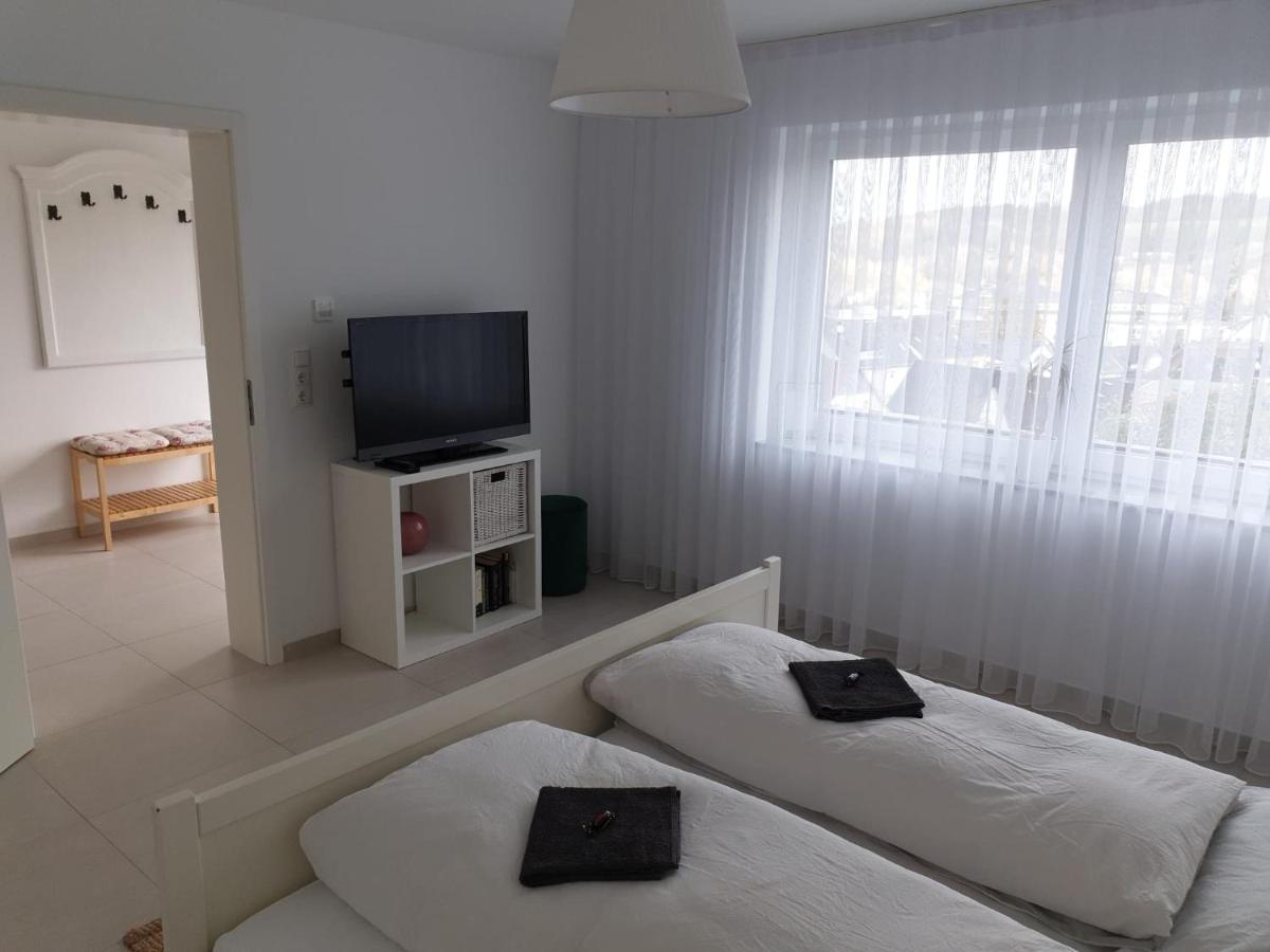 Schoene Wohnung Ueber Wissen Exterior foto
